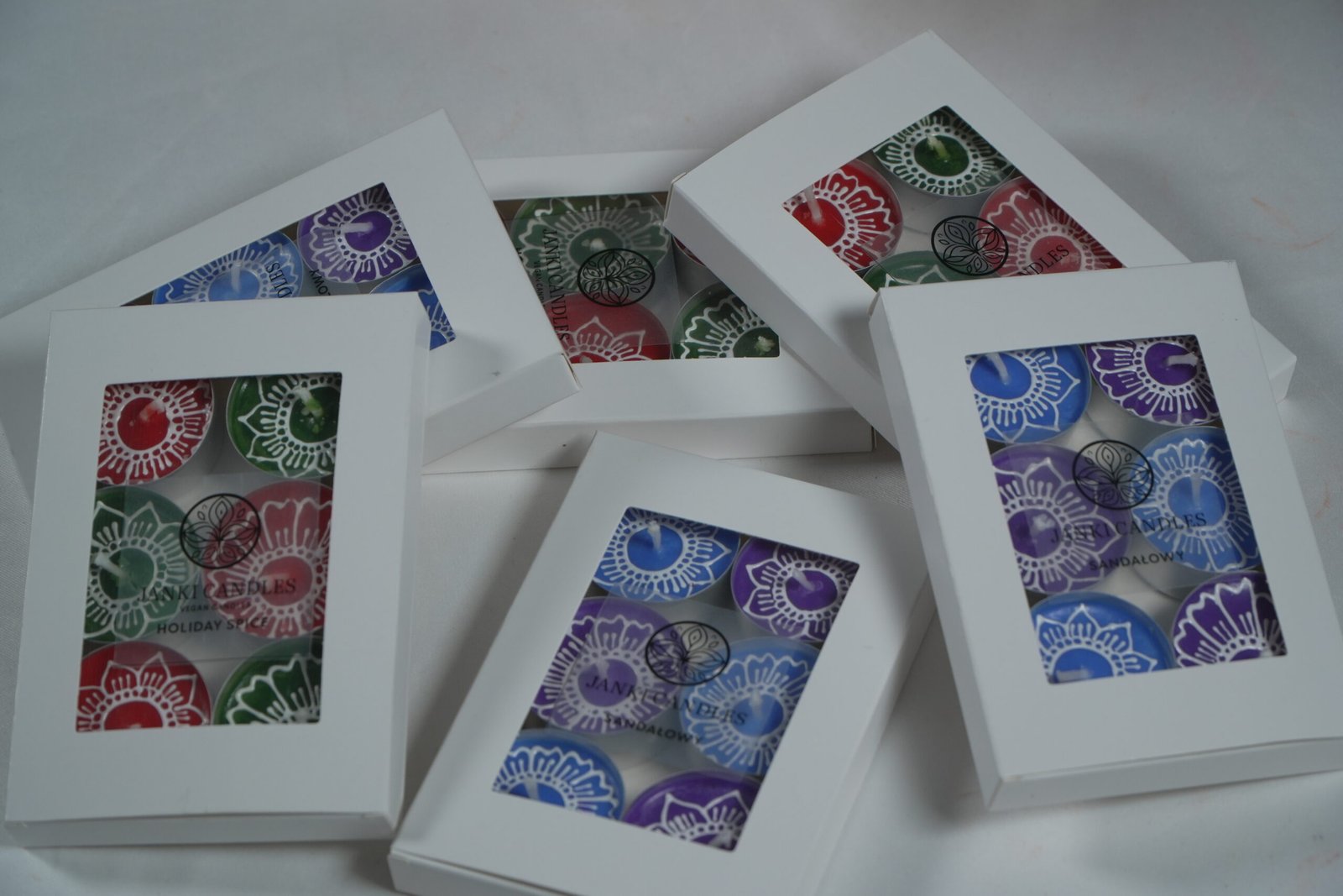 Handpoured vegan soy candle - lifestyle view - Janki Candles
