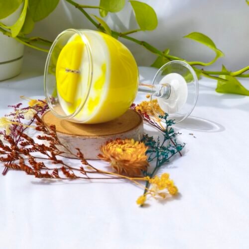Cocktail Candle Lemon - front view - handpoured vegan soy candle by Janki Candles