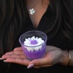 Jolly Jingle Lawenda - front view - handpoured vegan soy candle by Janki Candles | Jolly Jingle Lawenda - widok z przodu - ręcznie lana wegańska świeca sojowa Janki Candles